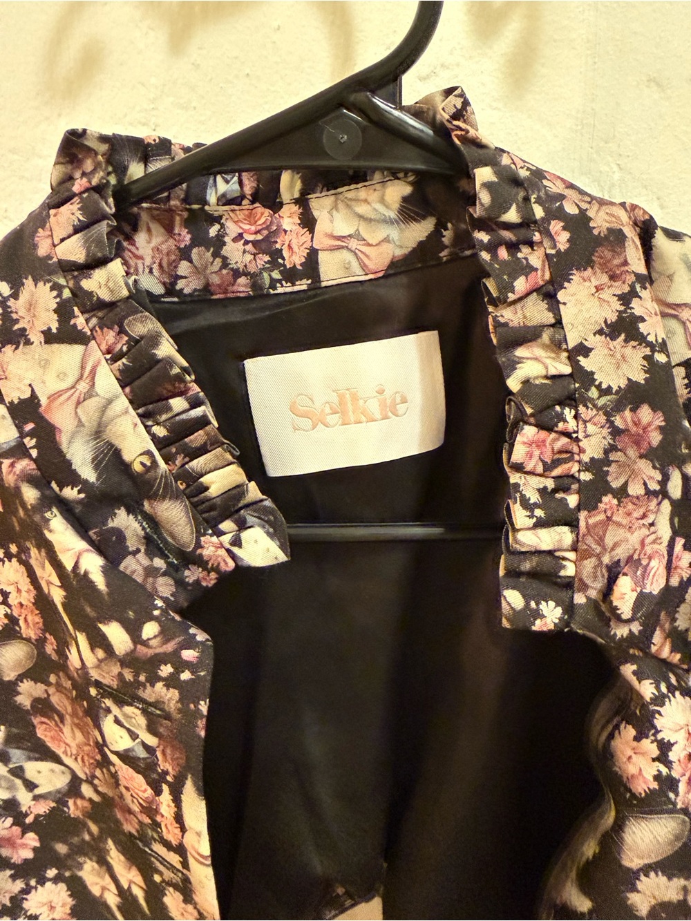 Selkie tuxedo cat cropped blazer S - Picture 3 of 6